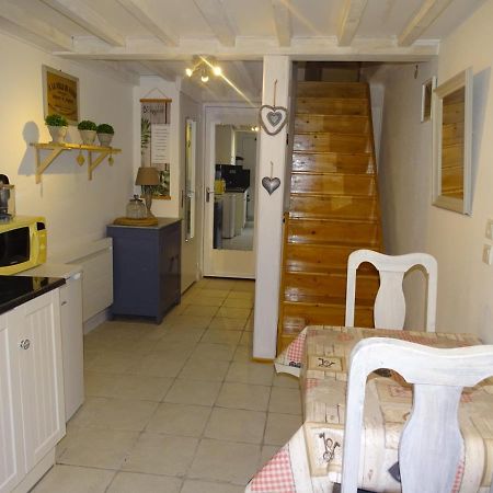 Les Gites Du Lavoir Remigny Buitenkant foto