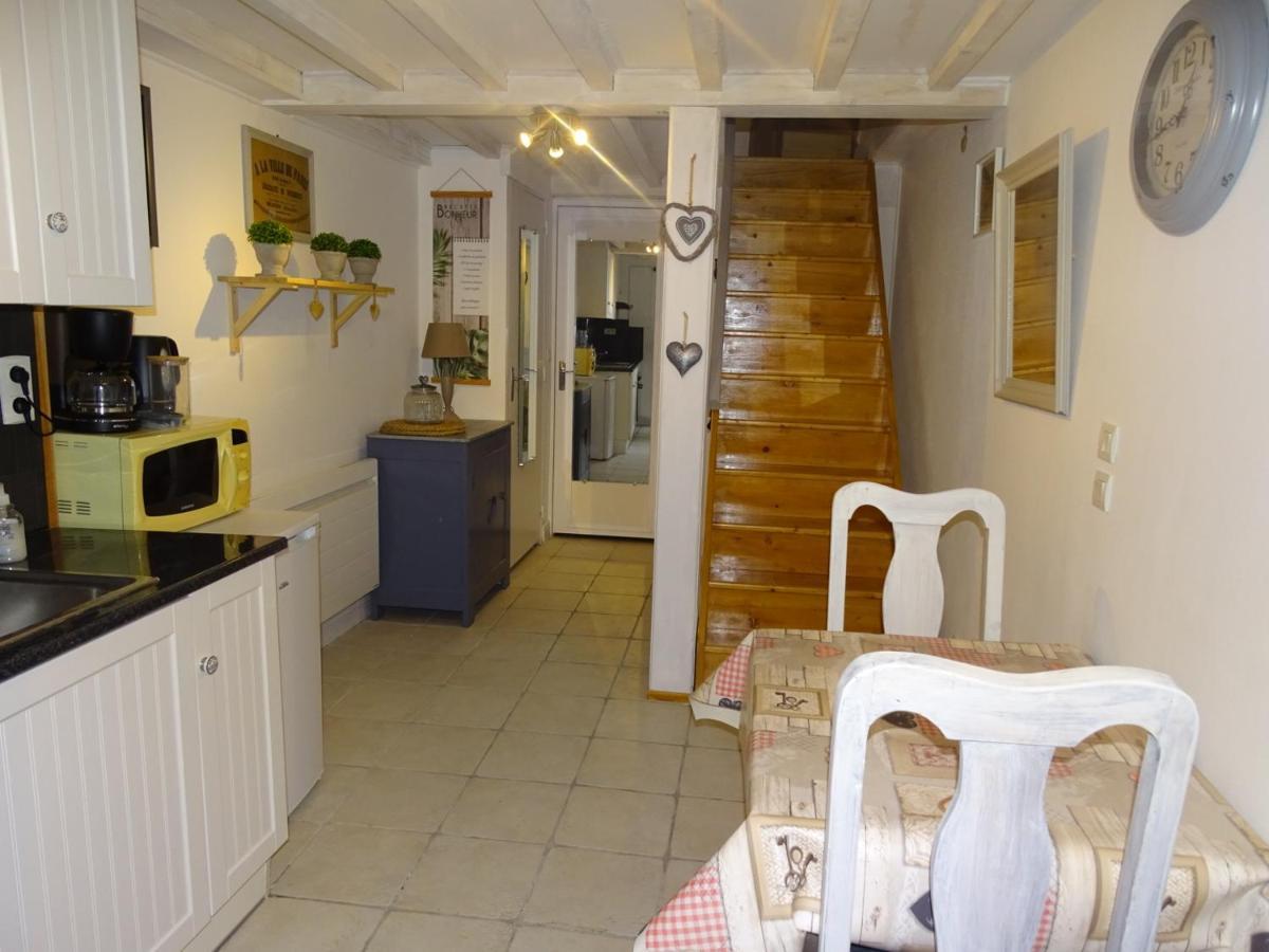 Les Gites Du Lavoir Remigny Buitenkant foto